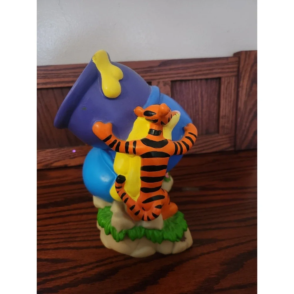 Vintage Winnie The Pooh And Tigger Cup Dispenser Disney Dixie Winnie‎ Decor Bath